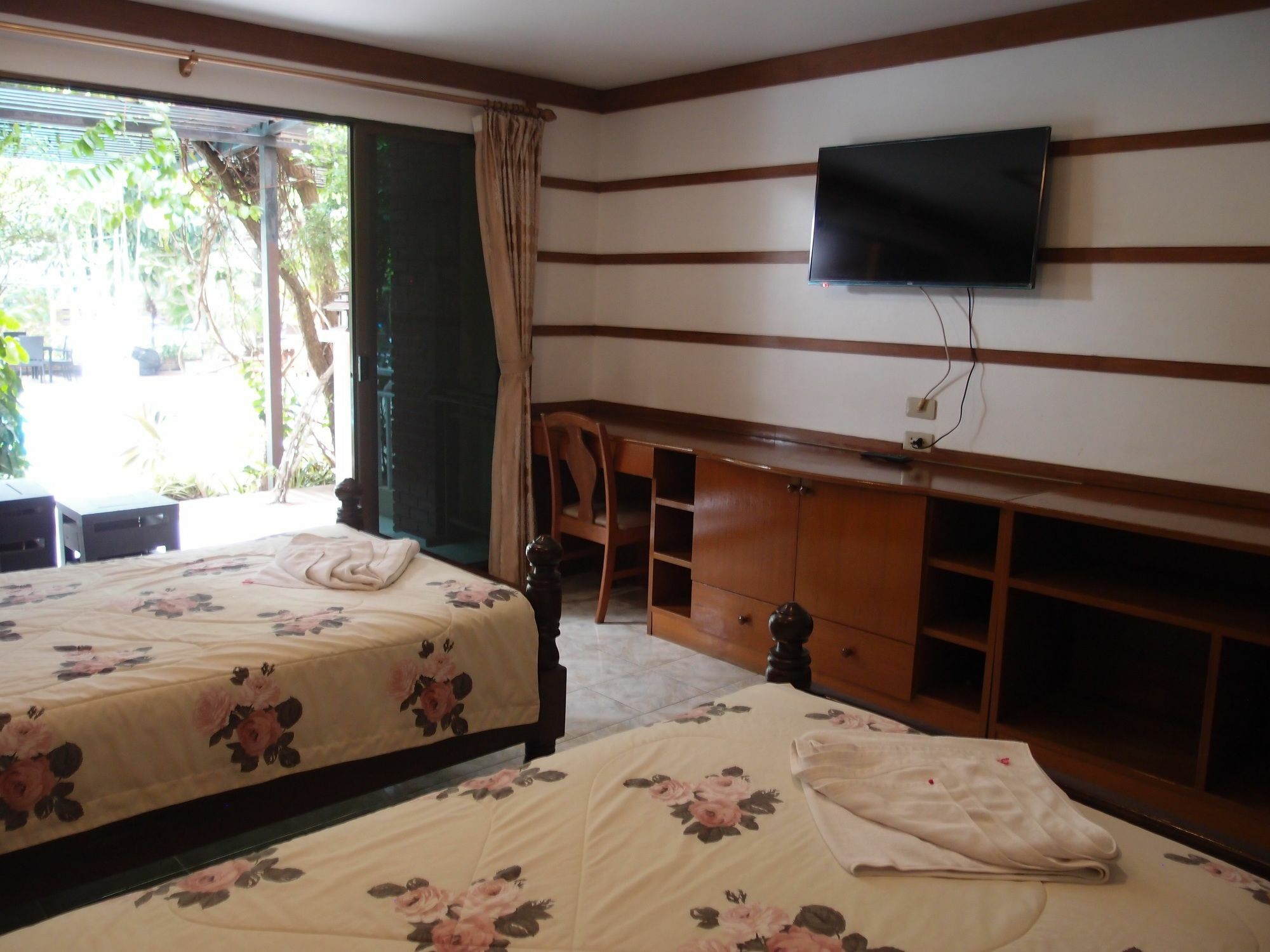 Blue Garden Resort Pattaya Csomtien-part Kültér fotó